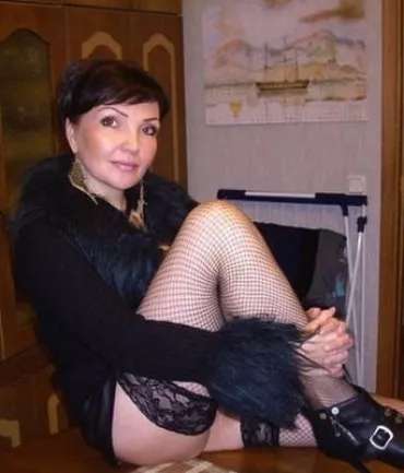 Sexy Oma Möchte Kaviar Blowjob Geseke